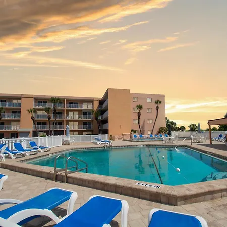 Oceanfront Oasis Apartment
